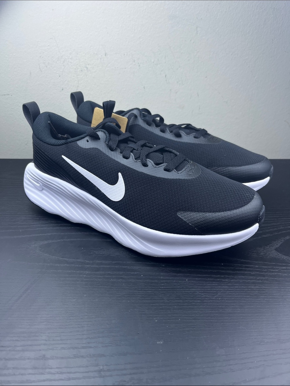 Nike Promina Extra Wide Men's Sz 9 Black White Running Walking Sneakers New - Picture 1 of 7